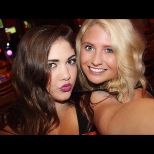 Meet your Posher, Ali